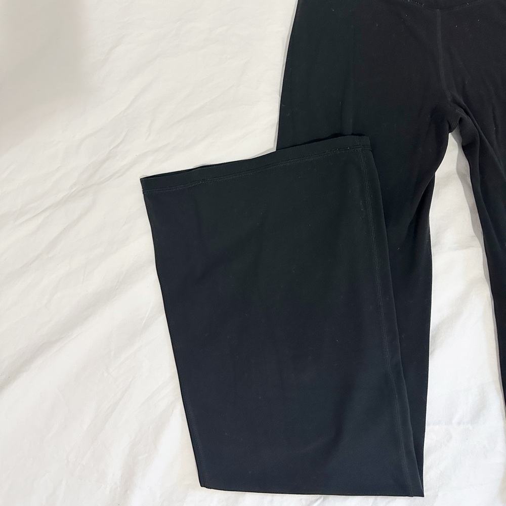 Athleta High Rise Elation Black Flare Leggings In Women’s Size S - Picture 9 of 10